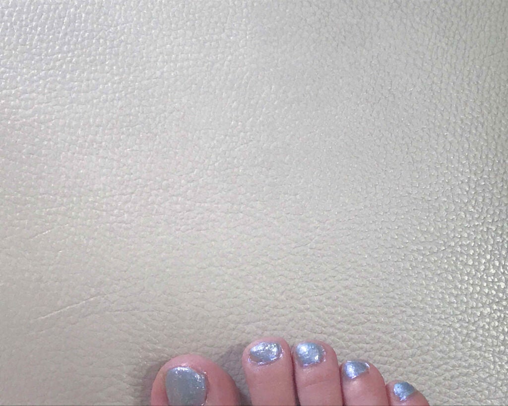 OIMO on LIPS 「NAILHOLICの新色❕貝殻みたいな仕上がりになるので、オー..」(2枚目)