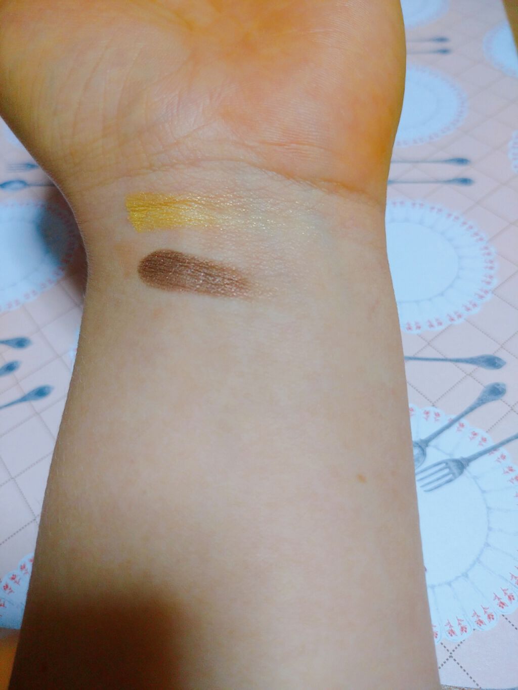 デュアルアイズBX/KiSS/アイシャドウパレットを使ったクチコミ（2枚目）