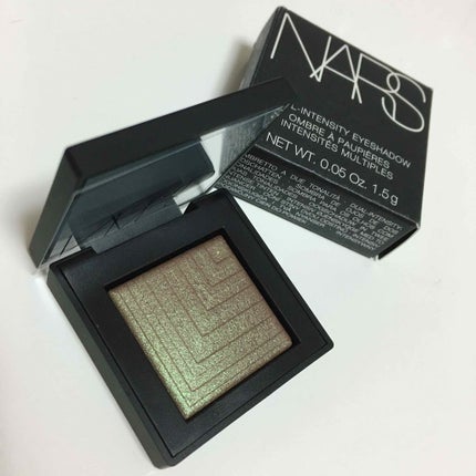 デュアルインテンシティーアイシャドー/NARS/単色アイシャドウを使ったクチコミ(1枚目)
