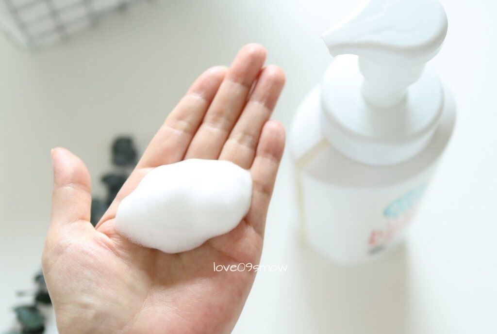 hadakara ボディソープ 泡で出てくるタイプ クリーミーソープの香り 550ml /hadakara/ボディソープを使ったクチコミ（3枚目）