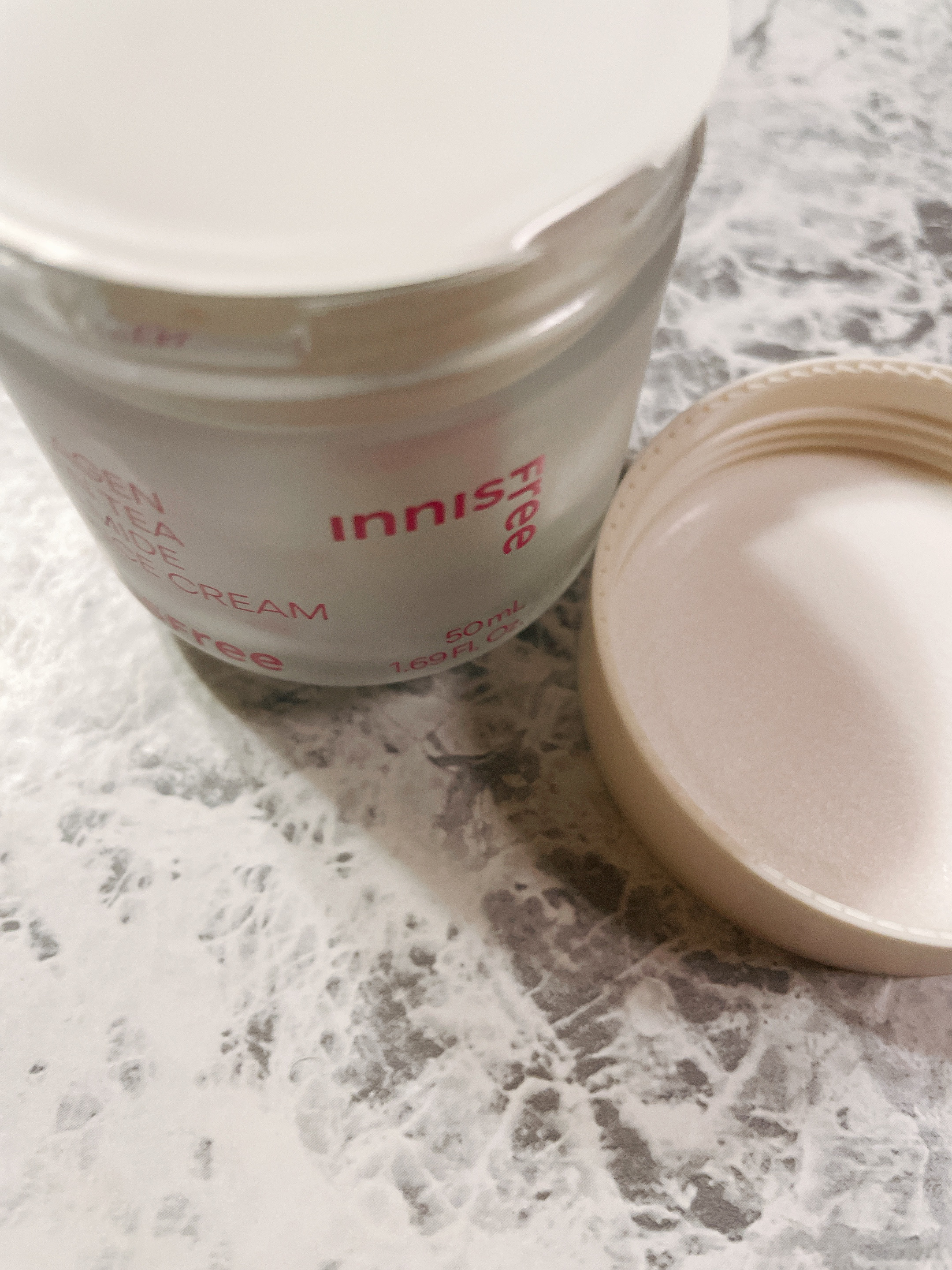 コラーゲン　グリーンティー　セラミド　バウンス　クリーム/innisfree/スキンケア・基礎化粧品を使ったクチコミ（3枚目）