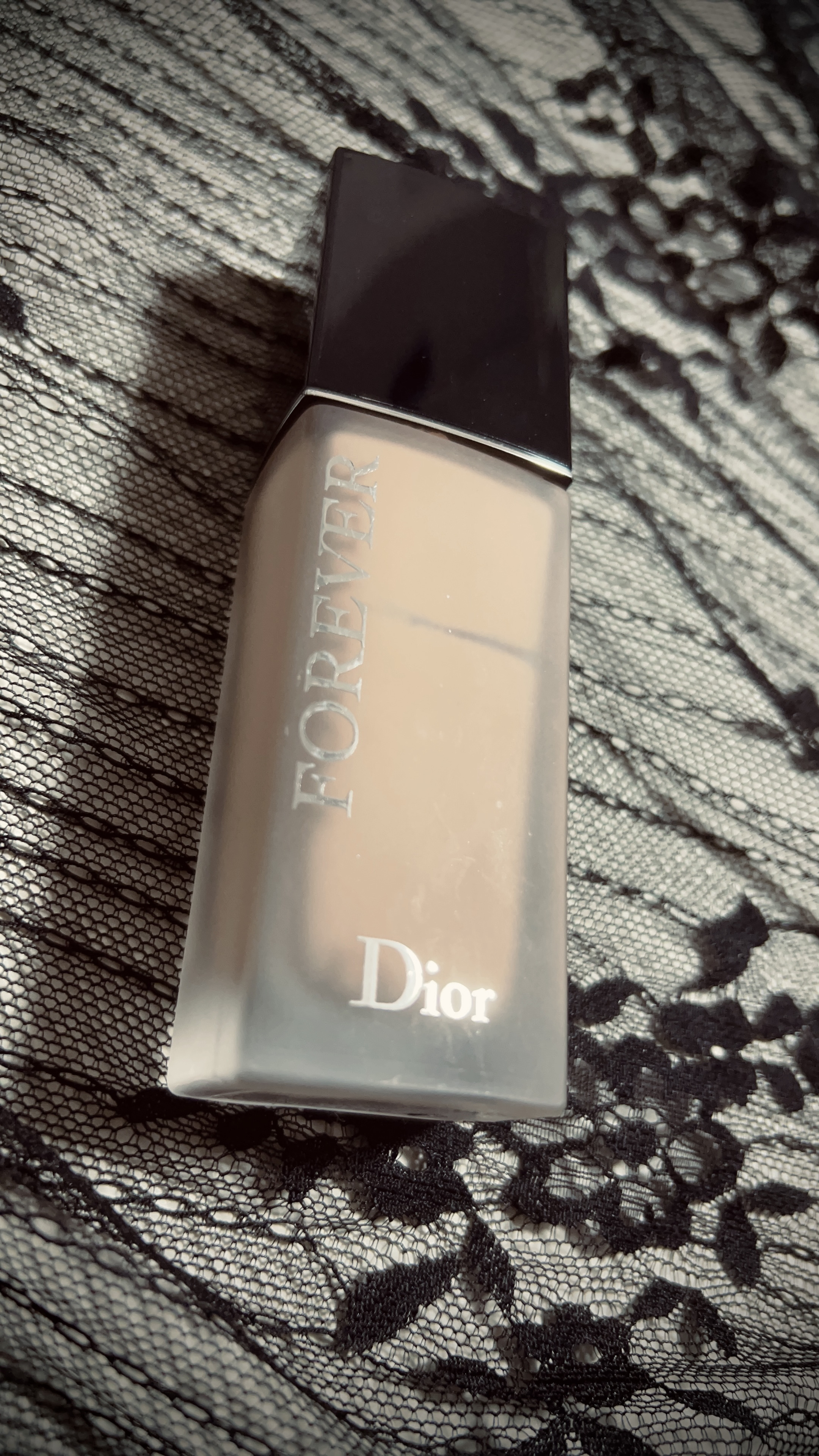 ディオールスキン フォーエヴァー フルイド マット/Dior/リキッドファンデーションを使ったクチコミ（1枚目）