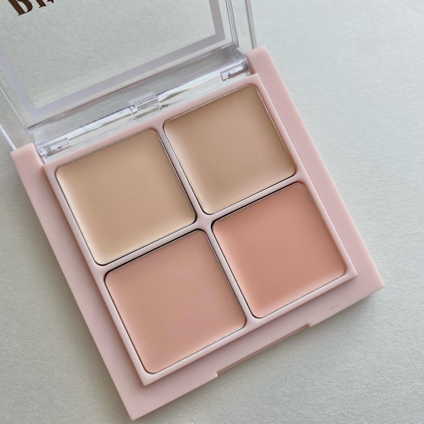 ミックスマッチコンシーラー/BLING GLOW/パレットコンシーラーを使ったクチコミ(4枚目)