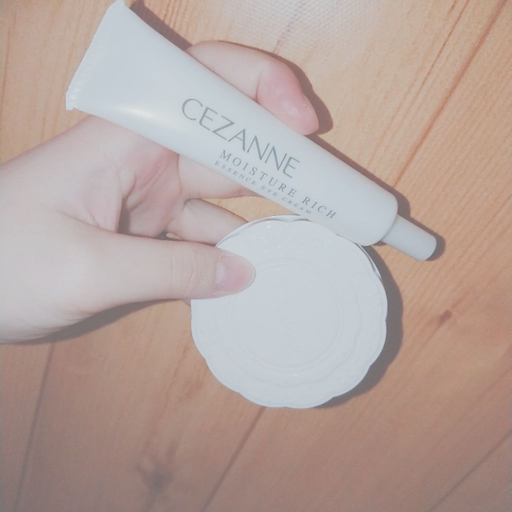 モイスチュア リッチ エッセンスアイクリーム/CEZANNE/アイケア・アイクリームを使ったクチコミ（2枚目）