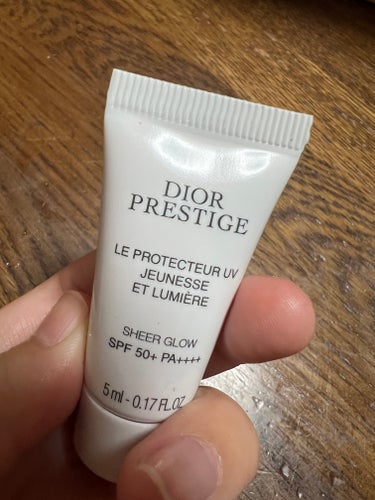 プレステージ ホワイト ル プロテクター ＵＶ ルミエール シアーグロー/Dior/化粧下地を使ったクチコミ（1枚目）