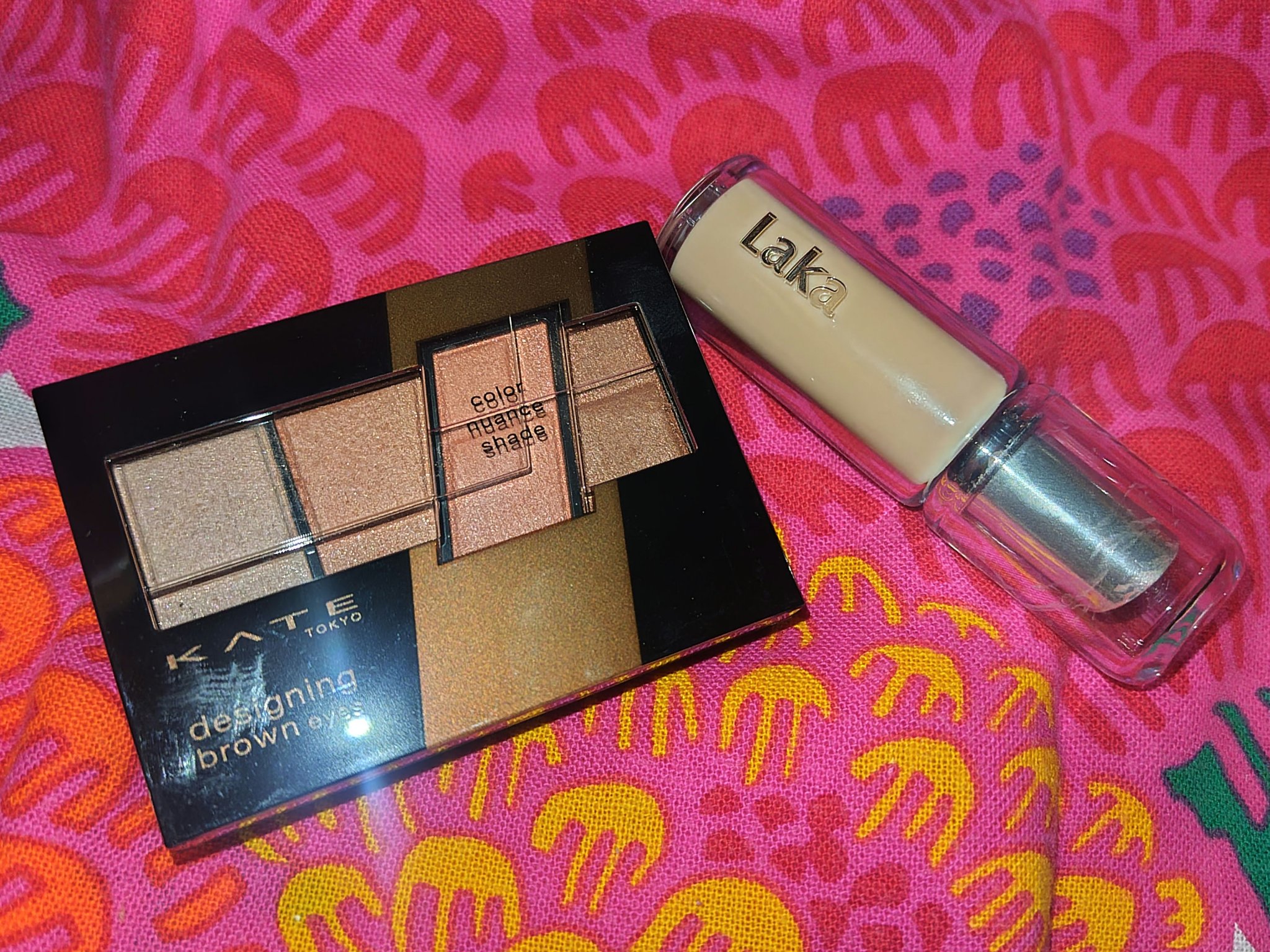 ボンディンググロウリップスティック/Laka/口紅を使ったクチコミ（1枚目）