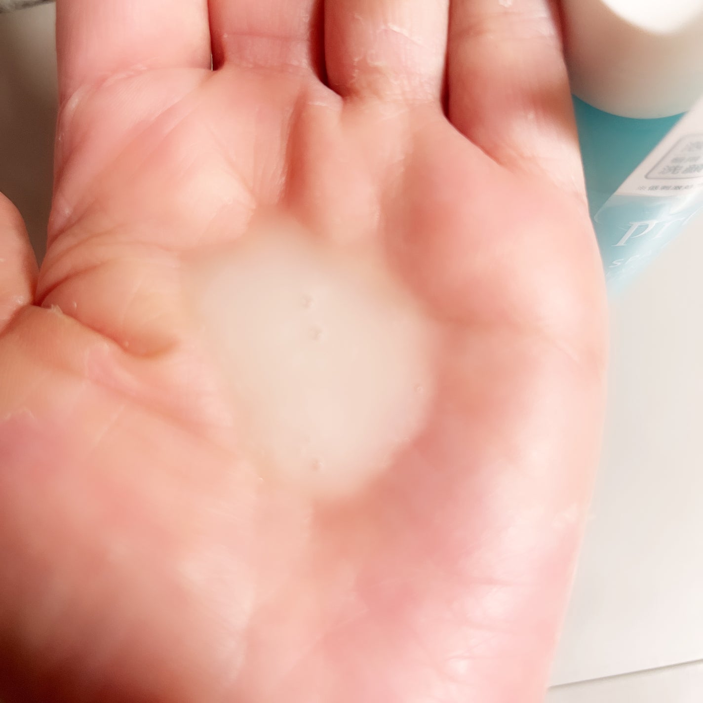 プレディア スパ・エ・メール ブラン コンフォール クリア ジェルウォッシュ/Prédia/ピーリングを使ったクチコミ(2枚目)