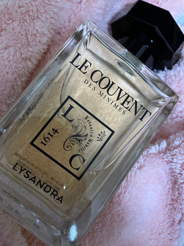 クヴォン・デ・ミニム シンギュラー オーデパルファム リサンドラのクチコミ「le couvent des minimes
-lysandra

香水買う時、つい大きいの買.....」（1枚目）