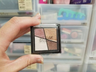 UR GLAM　VELVET EYE COLOR PALETTE/U R GLAM/アイシャドウパレットを使ったクチコミ（1枚目）