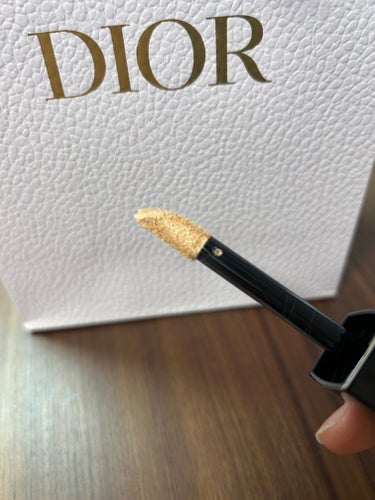 Dior ディオールスキン フォーエヴァー スキン コレクト コンシーラーのクチコミ「Diorディオールスキン フォーエヴァー スキン コレクト コンシーラー1Nニュートラル


.....」（3枚目）