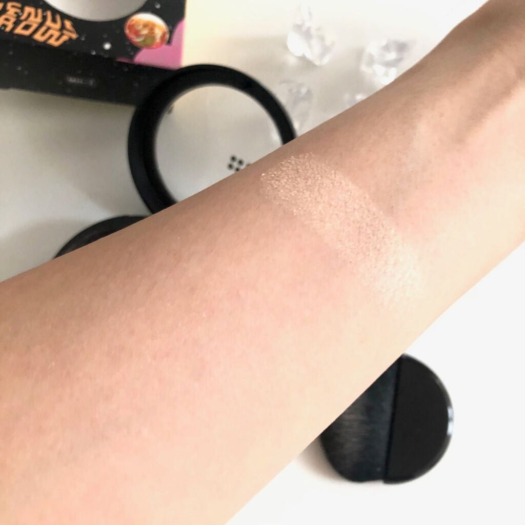 マーブルハイライター/LB/パウダーチークを使ったクチコミ(4枚目)