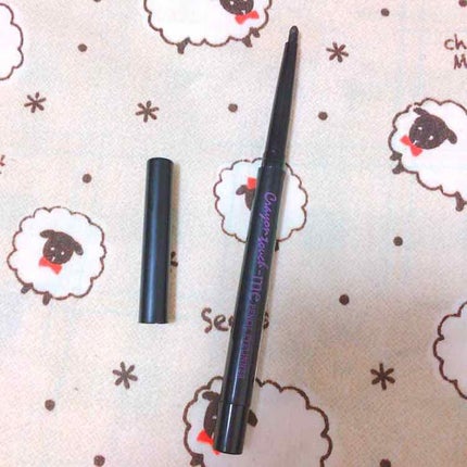 DAISO STペンシルアイライナーMのクチコミ「【ダイソー】
✱STペンシルアイライナー M
🐝ブラック
🦋描きやすさ〇
🐌芯がやわら.....」(1枚目)