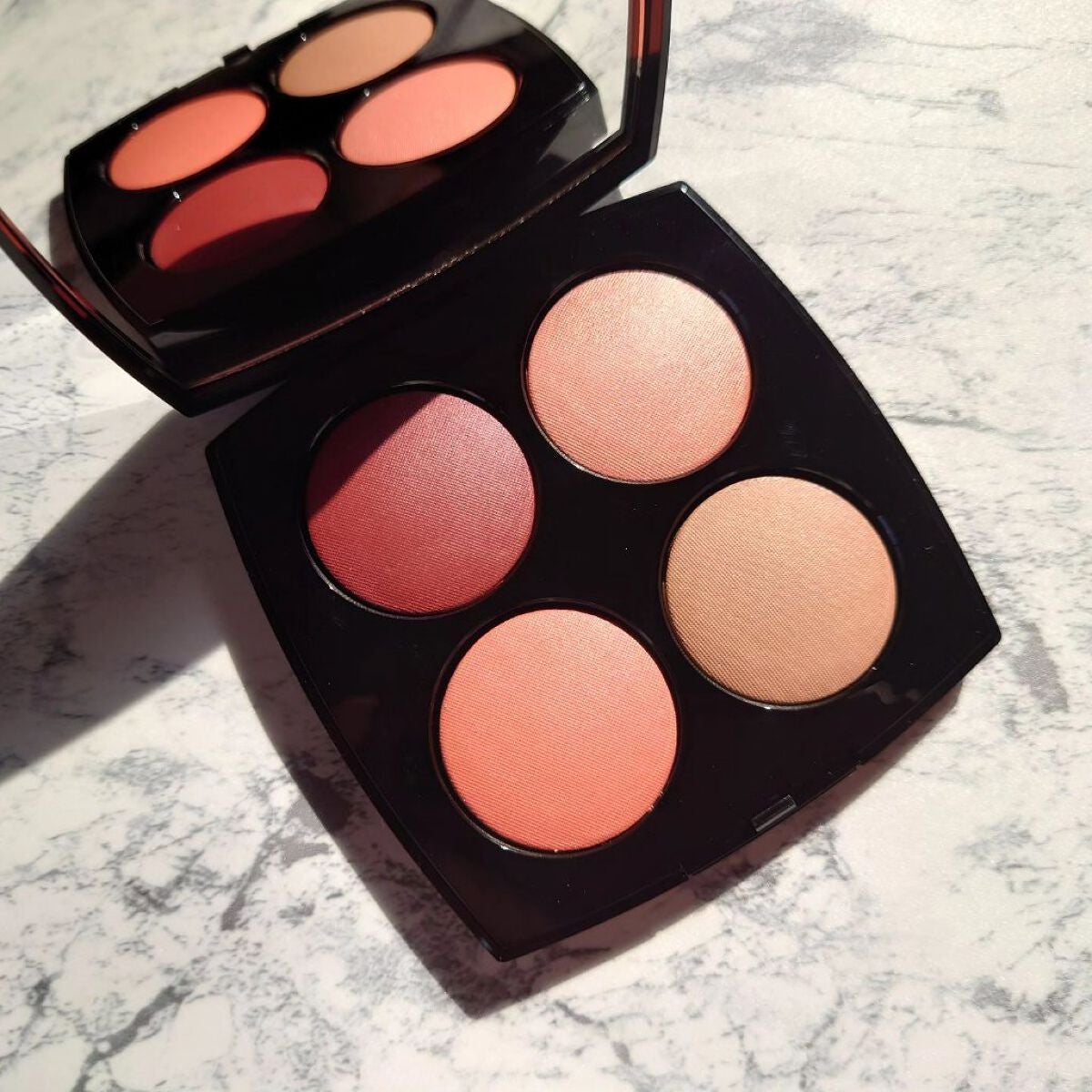 レ キャトル ルージュ ユー エ ジュ /CHANEL/アイシャドウパレットを使ったクチコミ(1枚目)