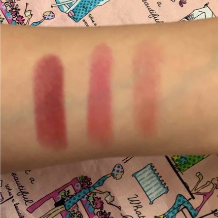 カラーハイビジョンルージュ/KATE/口紅を使ったクチコミ(2枚目)