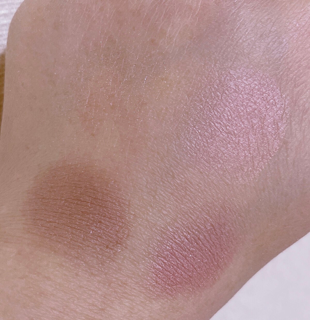 シルキースフレアイズ(マットタイプ)/キャンメイク/アイシャドウパレットを使ったクチコミ(4枚目)