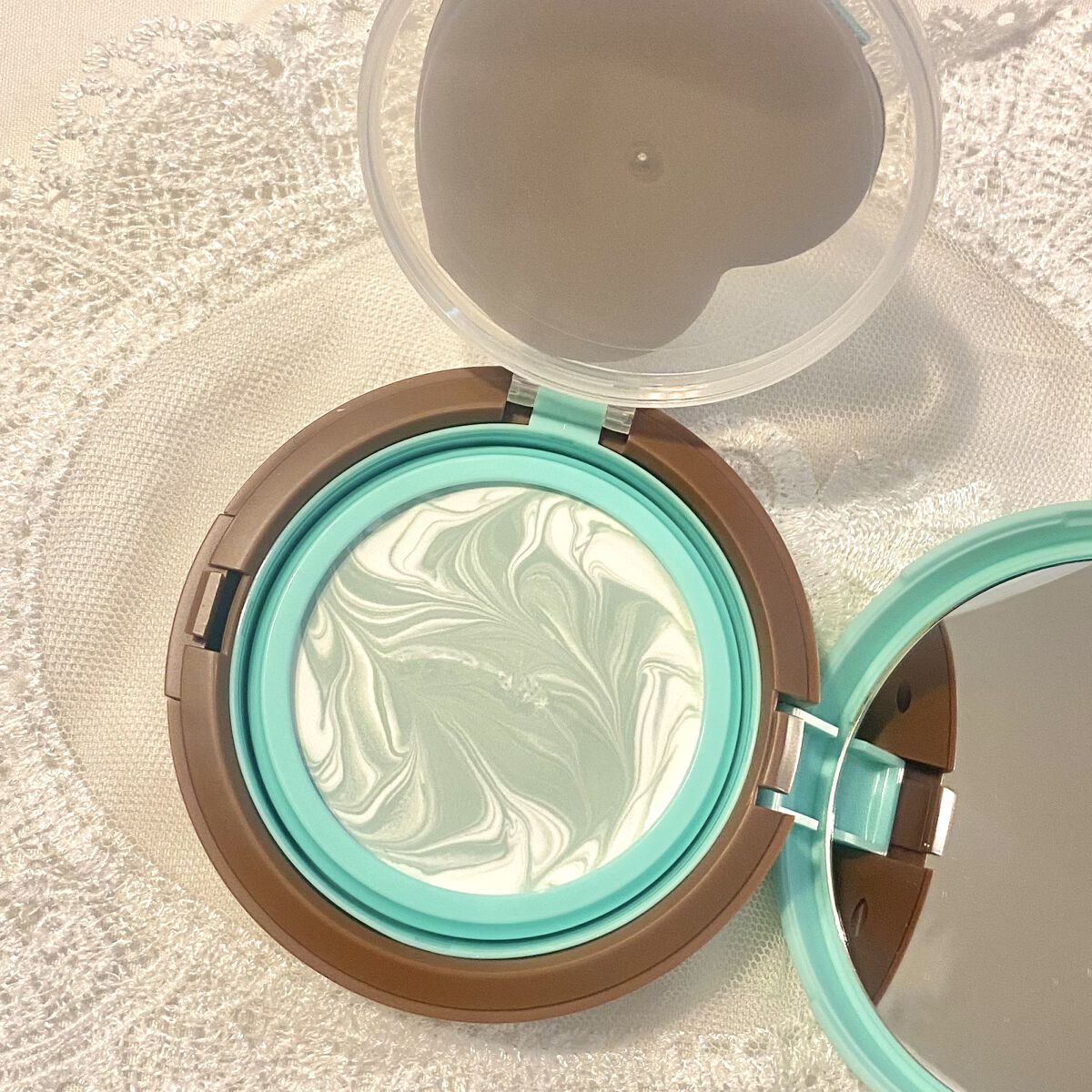 ジューシーパン スキンケアプライマー/A’pieu/化粧下地を使ったクチコミ（2枚目）