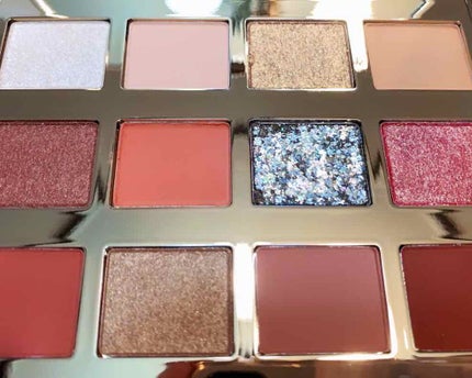 長相思シリーズ 9色アイシャドウパレット/CATKIN/アイシャドウパレットを使ったクチコミ(2枚目)