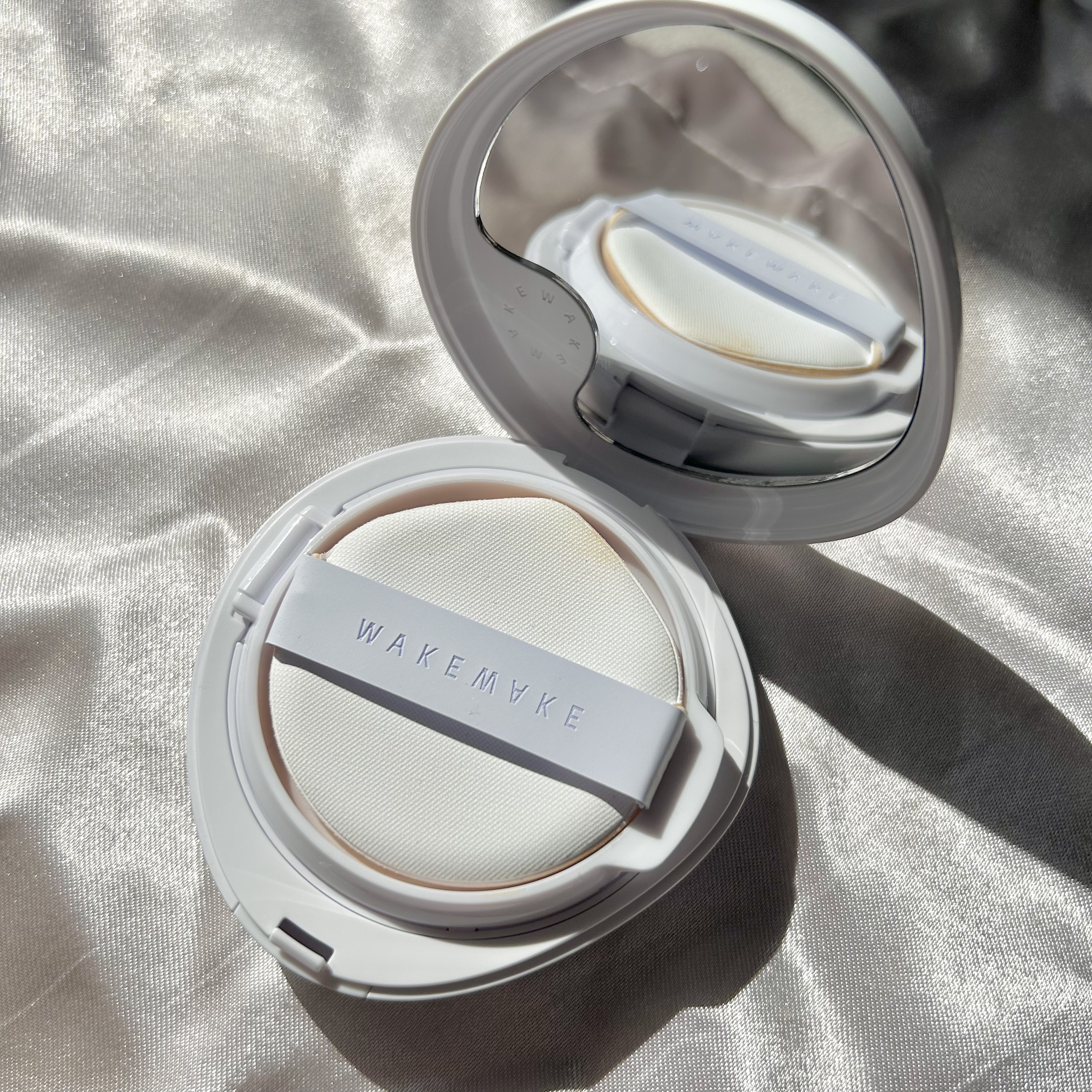 ウォーターグロウコーティングクッション/wakemake/クッションファンデーションを使ったクチコミ（3枚目）