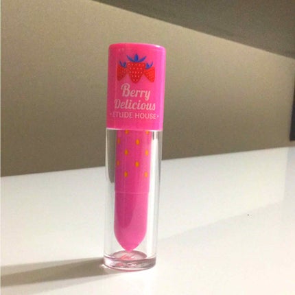ベリーデリシャス カラーイン リキッドリップジューシー/ETUDE/口紅を使ったクチコミ(1枚目)