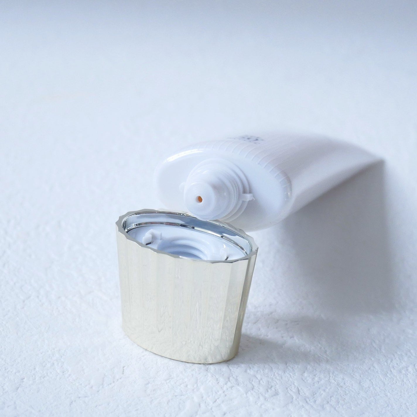 トリートメント デイ クリーム/COVERMARK/日焼け止めクリームを使ったクチコミ(2枚目)