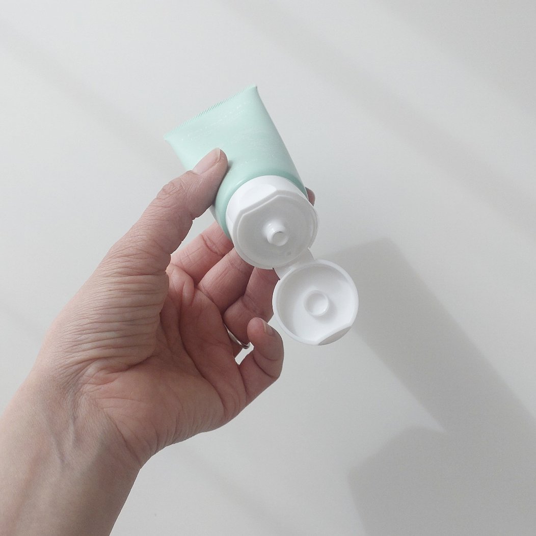 フェミナチュールインティメイトクリーム/ヴィーナスラボ/デリケートゾーンケアを使ったクチコミ（2枚目）