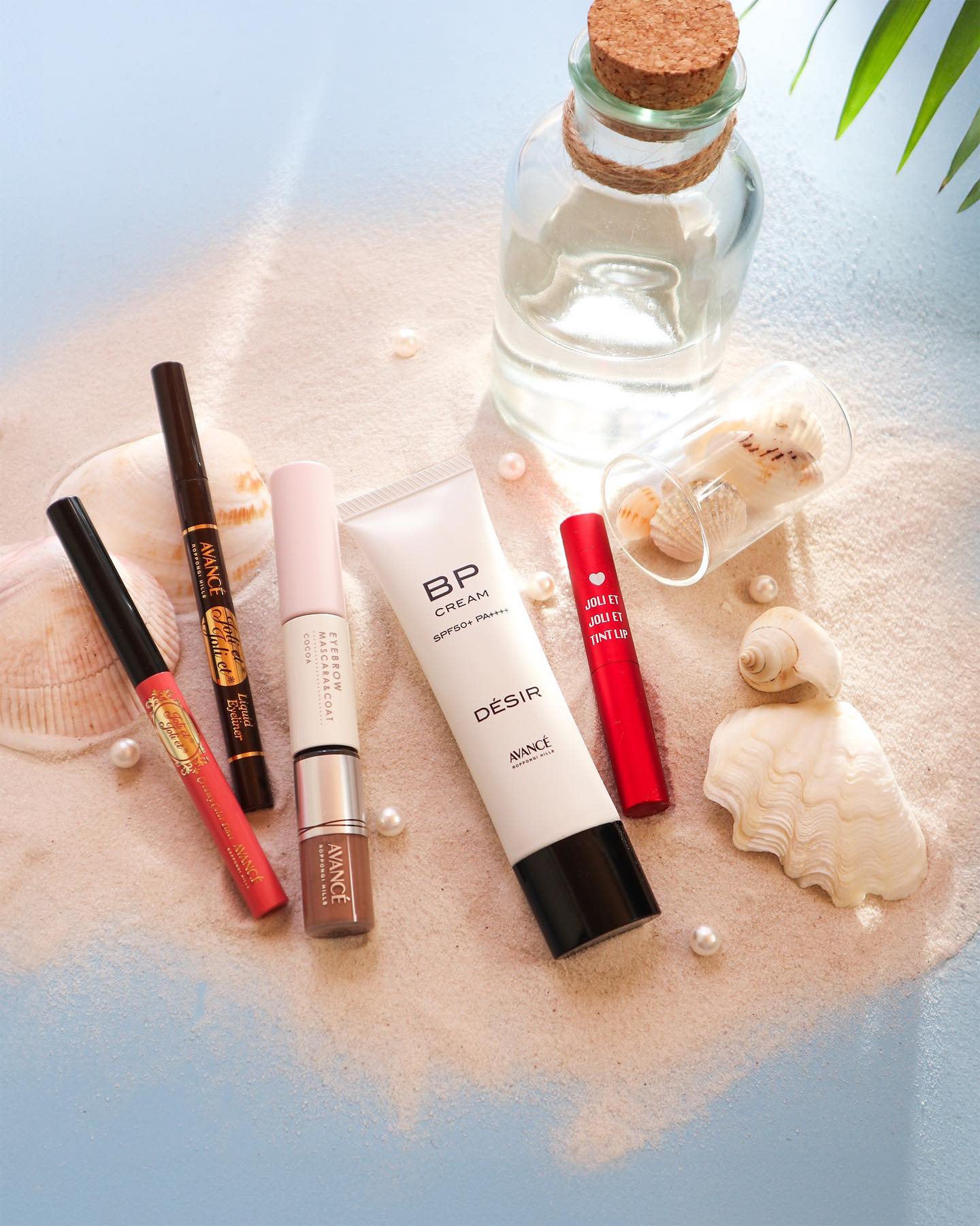 アヴァンセ ジョリ・エ ジョリ・エ リキッドアイライナー/アヴァンセ/リキッドアイライナーを使ったクチコミ（1枚目）