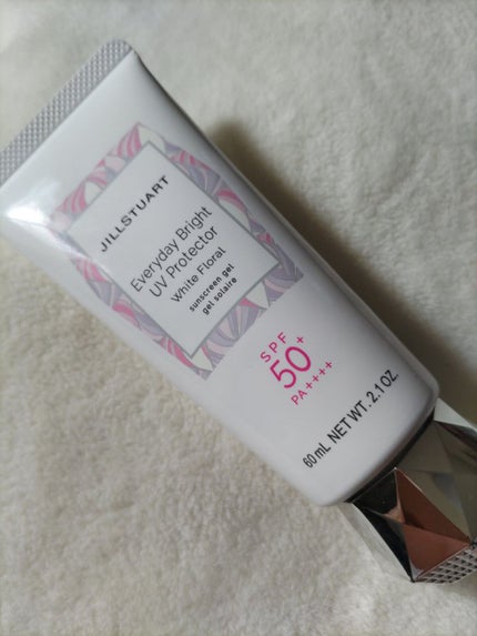エブリデイブライト UVプロテクター ホワイトフローラル/JILL STUART/日焼け止めジェルを使ったクチコミ(1枚目)