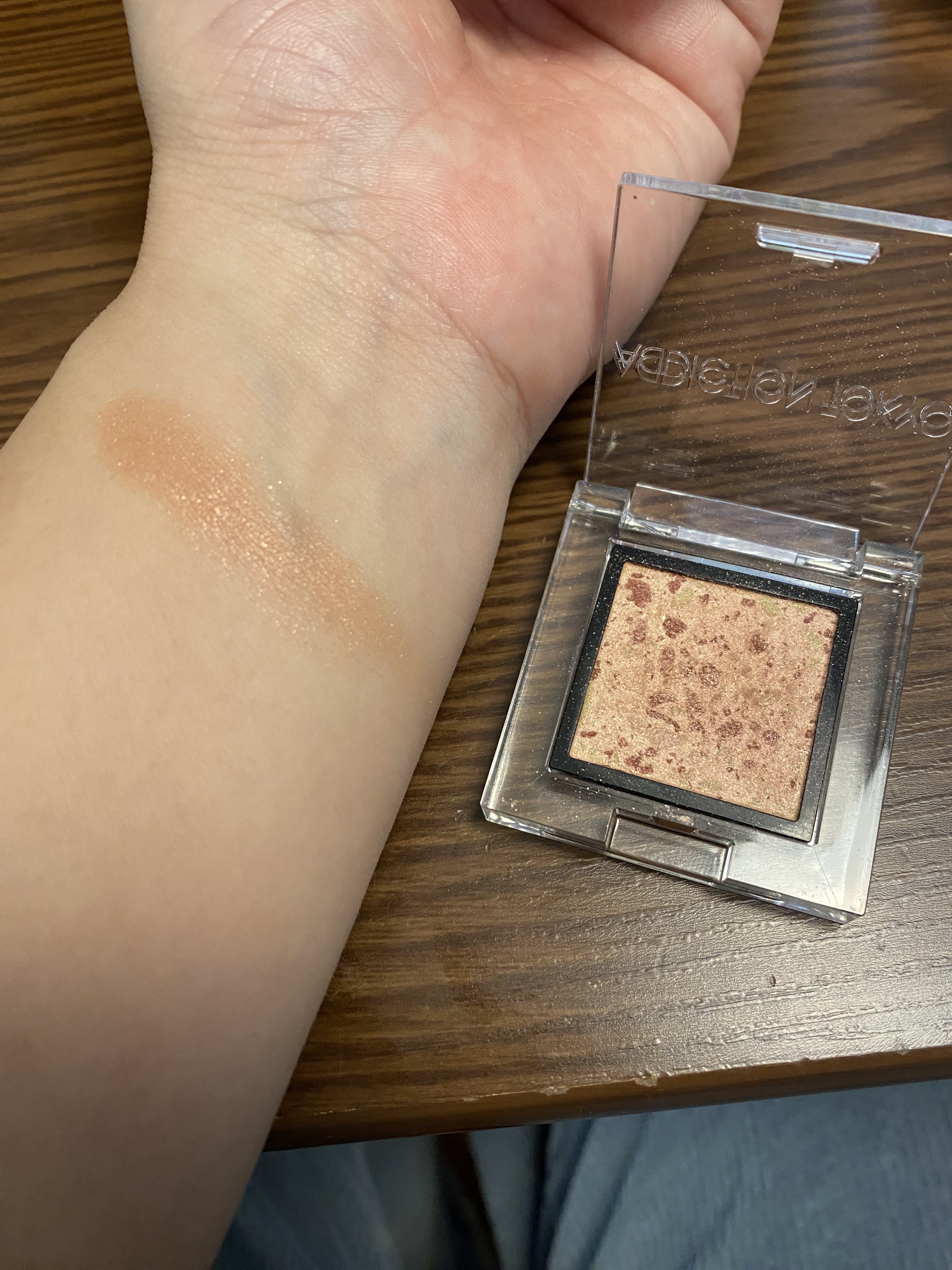 ザ アイシャドウ アンポリッシュ ジェム/ADDICTION/単色アイシャドウを使ったクチコミ（2枚目）