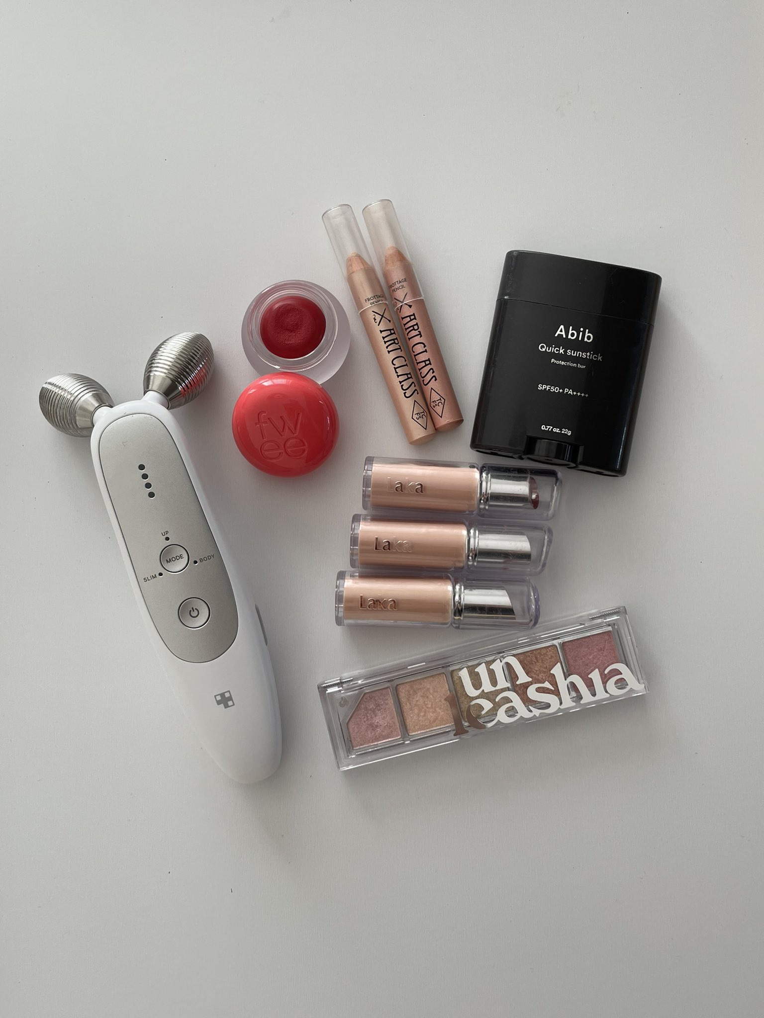 エージーアール ホワイト/MEDICUBE/美顔器・マッサージを使ったクチコミ（1枚目）