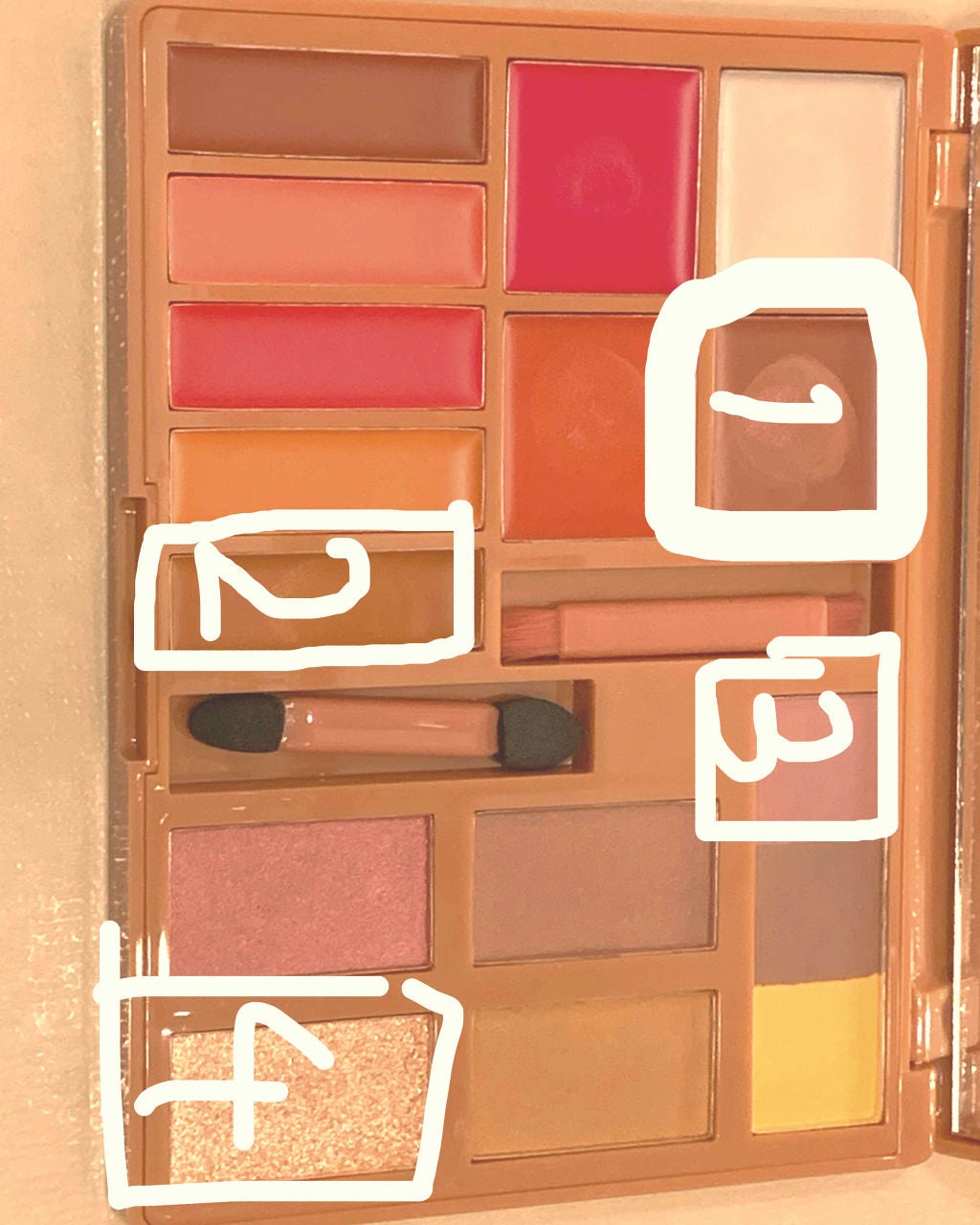 トマトとチーズ on LIPS 「自分用そこそこ出来が良いと思ったメイク💄秋ver.基礎:日焼け..」(1枚目)