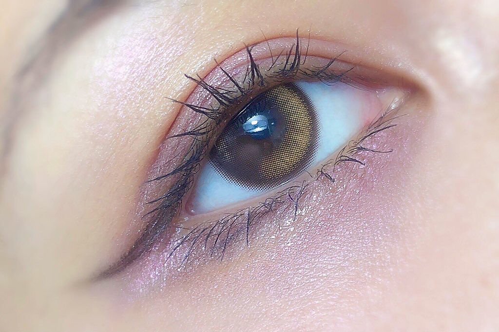 Rose Quartz eyeshadow palette/Huda Beauty/アイシャドウパレットを使ったクチコミ（2枚目）