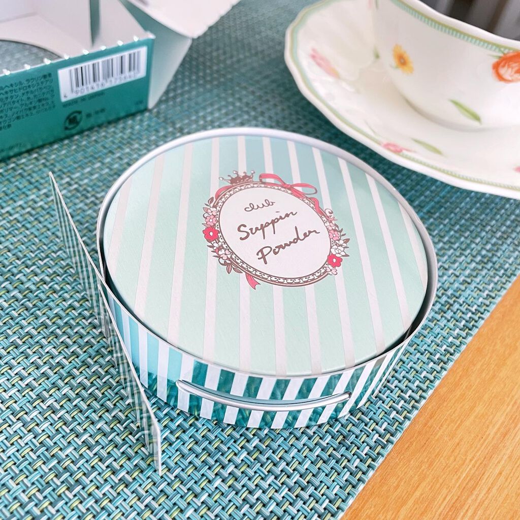 すっぴんパウダー/クラブ/プレストパウダーを使ったクチコミ(4枚目)