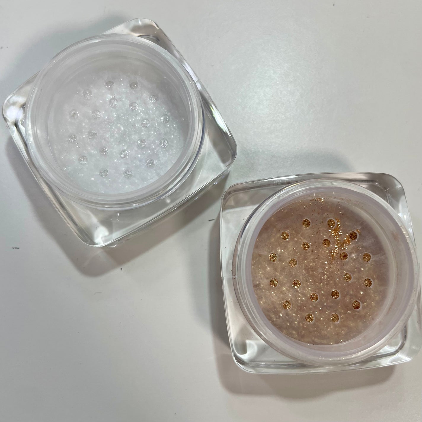 グリッターパウダー/BLING GLOW/パウダーハイライトを使ったクチコミ(3枚目)