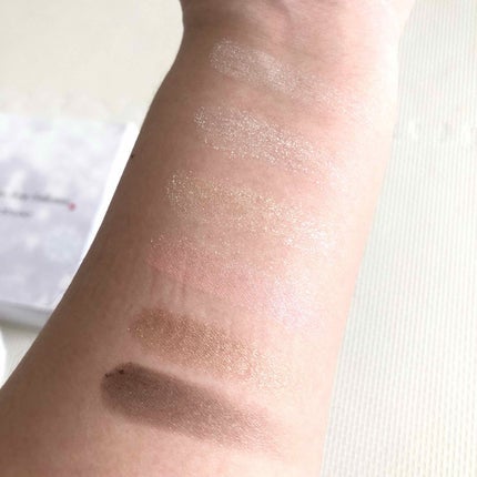 ホワイトラブストーリー コレクション (クリスマスコフレ 2018)/JILL STUART/メイクアップキットを使ったクチコミ(4枚目)