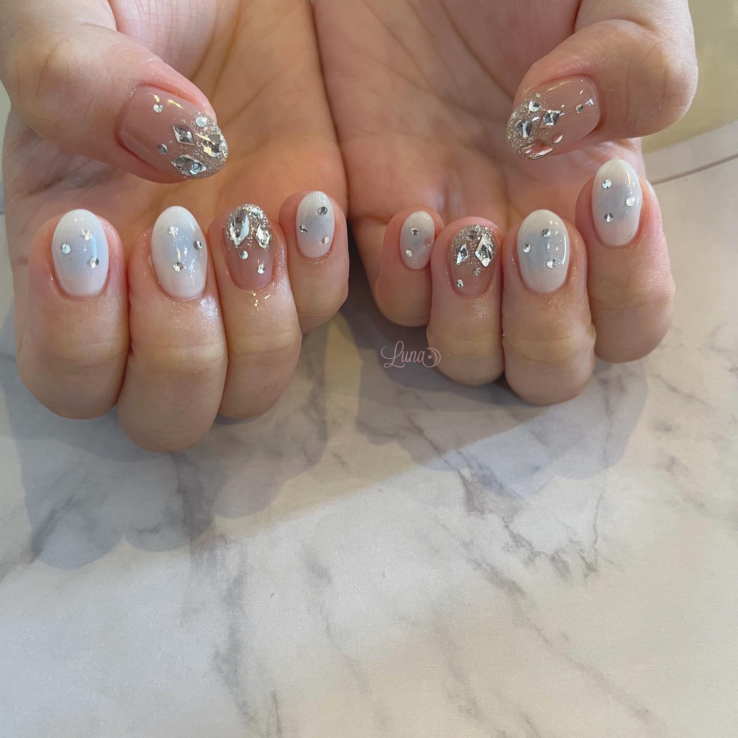 #ジェルネイル,#ワンカラーネイル,#ニュアンスネイル,#うるうるネイル,#ちゅるんネイル,#シンプルネイル,#パーツネイル,#透け感ネイル,#クリアネイル,#ぷっくりネイル,#ちぐはぐネイル,#韓国ネイル,#きらきらネイル,#うるつやネイル,#フレンチガーリーネイル,#ラメグラネイル,#ホワイトネイル,#チークネイルのネイルデザイン