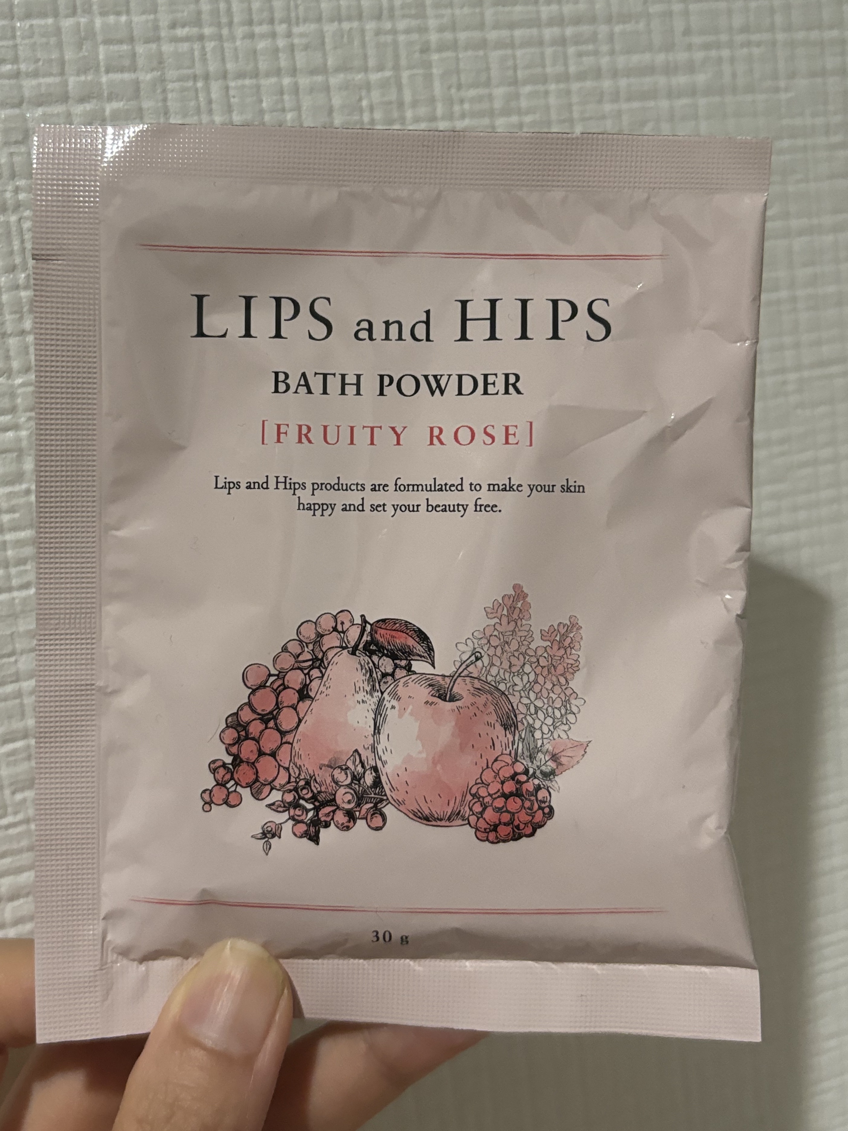 LIPS and HIPS BATH POWDER ロマンスブーケ/LIPS and HIPS/保湿系入浴剤を使ったクチコミ（2枚目）