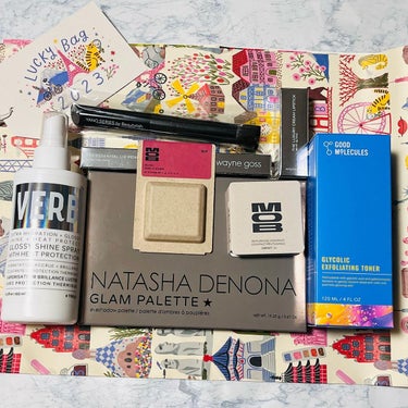 Natasha Denona  グラムパレットのクチコミ「Beautylishのラッキーバッグ
やっと届きました！
私的に今年は大当たり！
これまでは華.....」（2枚目）