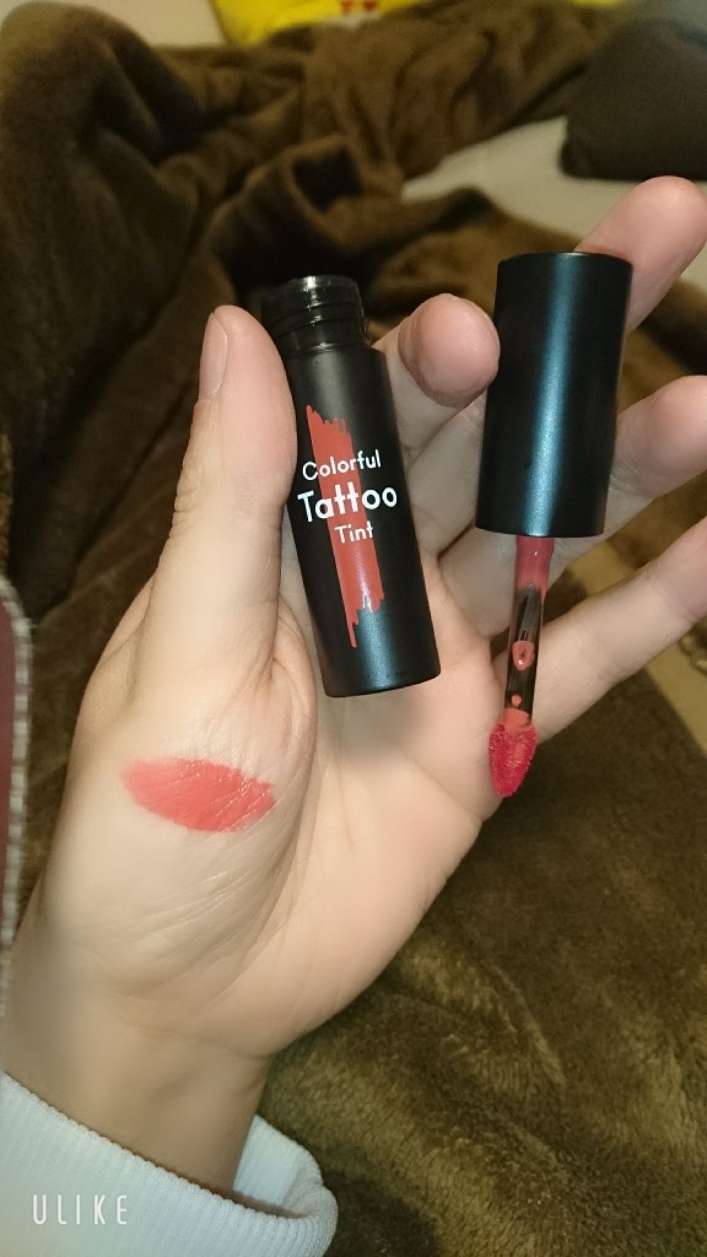 カラフルタトゥーティント/ETUDE/口紅を使ったクチコミ（2枚目）