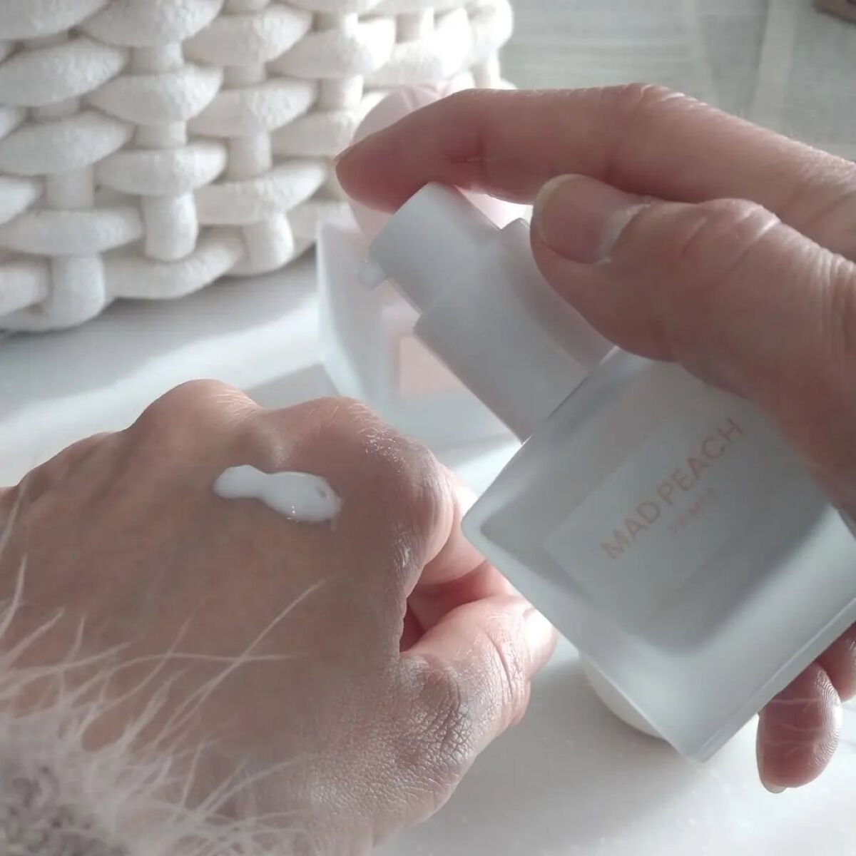 スタイルフィット モイスチャートーンアップエッセンス/MAD PEACH/化粧下地を使ったクチコミ（3枚目）