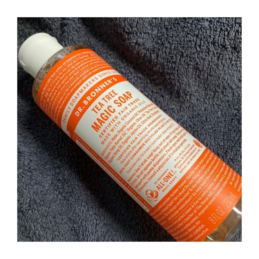 ドクターブロナー マジックソープ ティートゥリーのクチコミ「𖤐´-

DR.BRONNER'S
TEA TREE MAGIC SOAP
内容量 : 237.....」（1枚目）