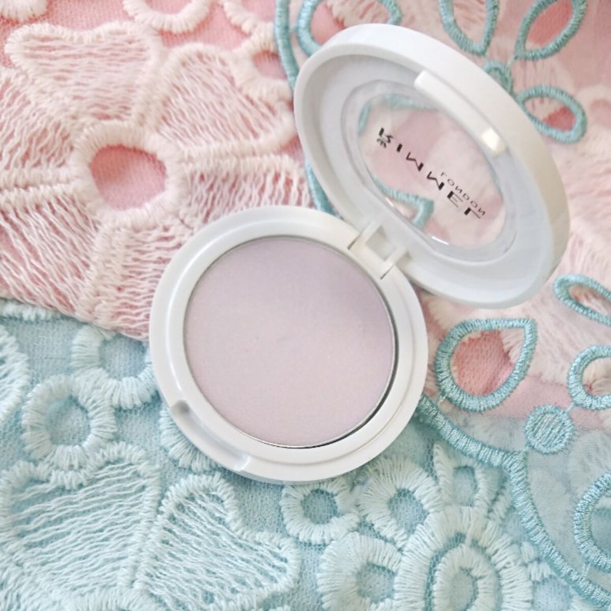 イルミナイザー/リンメル ロンドン/クリームハイライトを使ったクチコミ（3枚目）