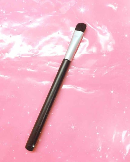 春姫 アイシャドウブラシ/DAISO/メイクブラシを使ったクチコミ(2枚目)