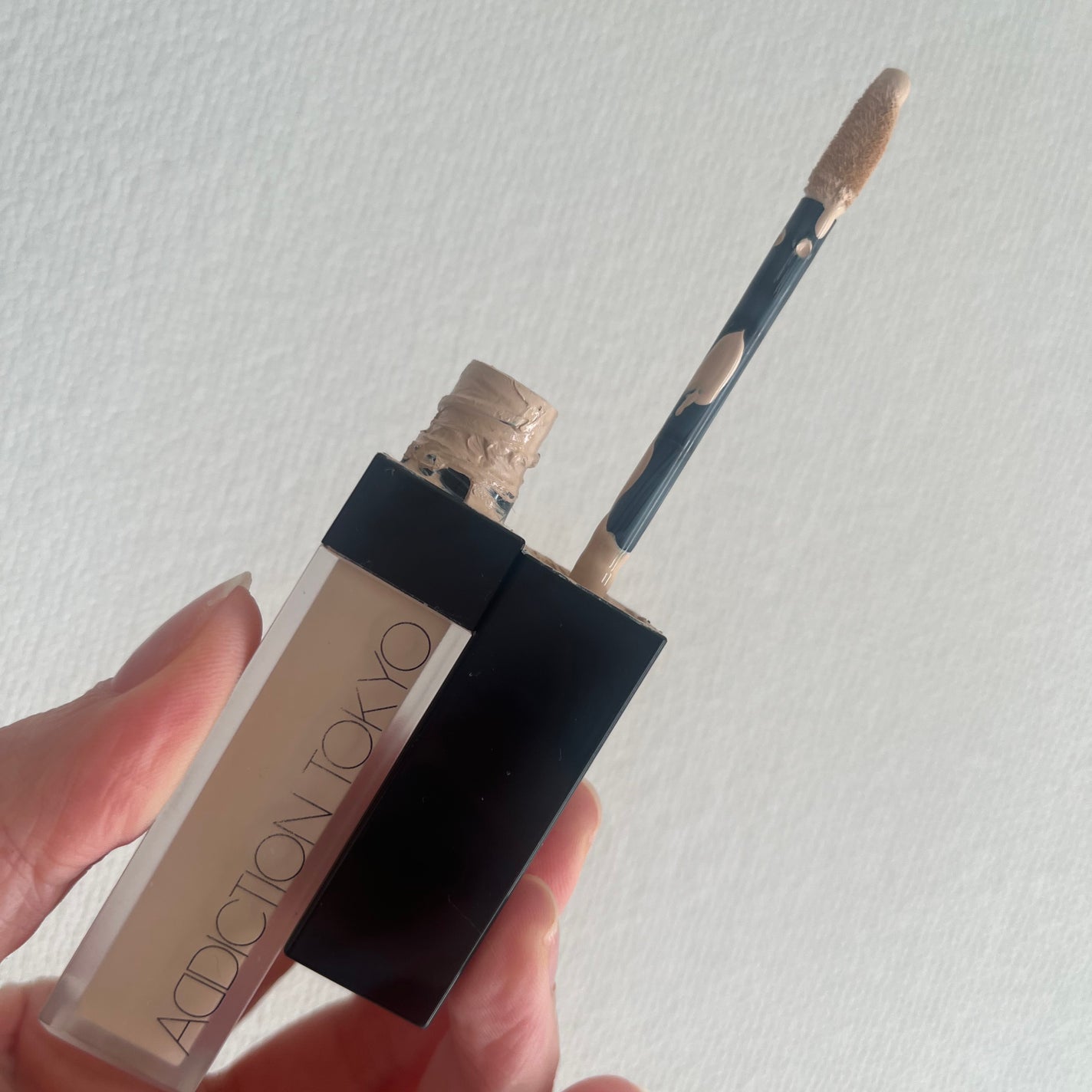 アディクション スキンリフレクト フィックス コンシーラー/ADDICTION/リキッドコンシーラーを使ったクチコミ(2枚目)