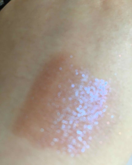 ウォータリースティックシャドウ 05 スパークルモーヴ/Witch's Pouch/スティックアイシャドウを使ったクチコミ(2枚目)