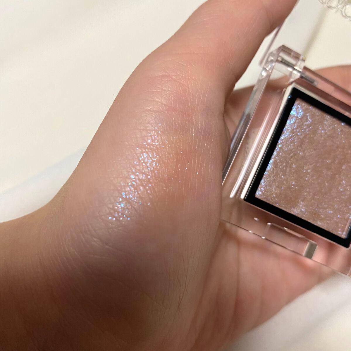 アディクション ザ アイシャドウ スパークル/ADDICTION/単色アイシャドウを使ったクチコミ(3枚目)