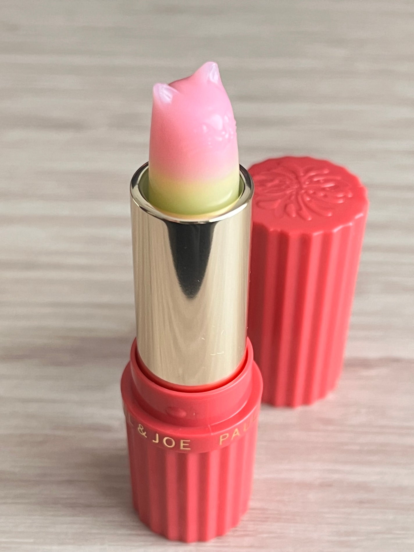 リップスティック トリートメント CS/PAUL & JOE BEAUTE/リップクリームを使ったクチコミ(2枚目)