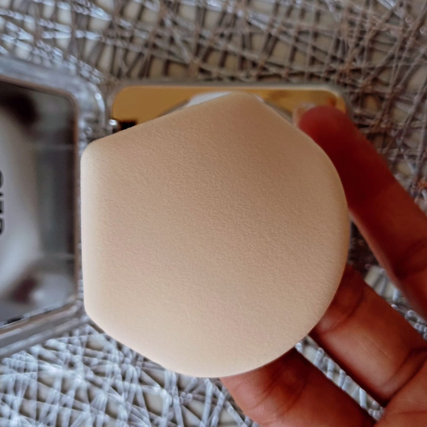 キル カバー ファンウェア クッション ザ オリジナル/CLIO/クッションファンデーションを使ったクチコミ(4枚目)