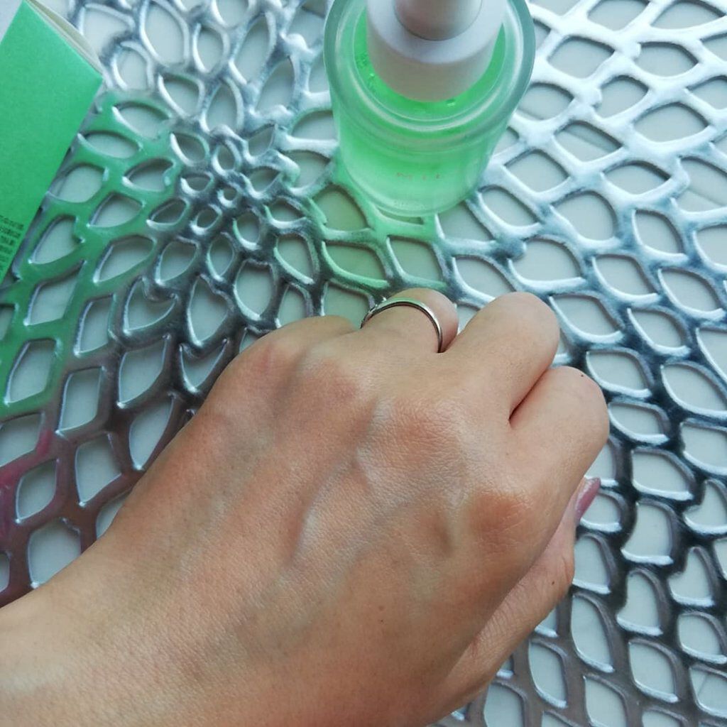 Cケア美容液/MILCOTT/美容液を使ったクチコミ(5枚目)