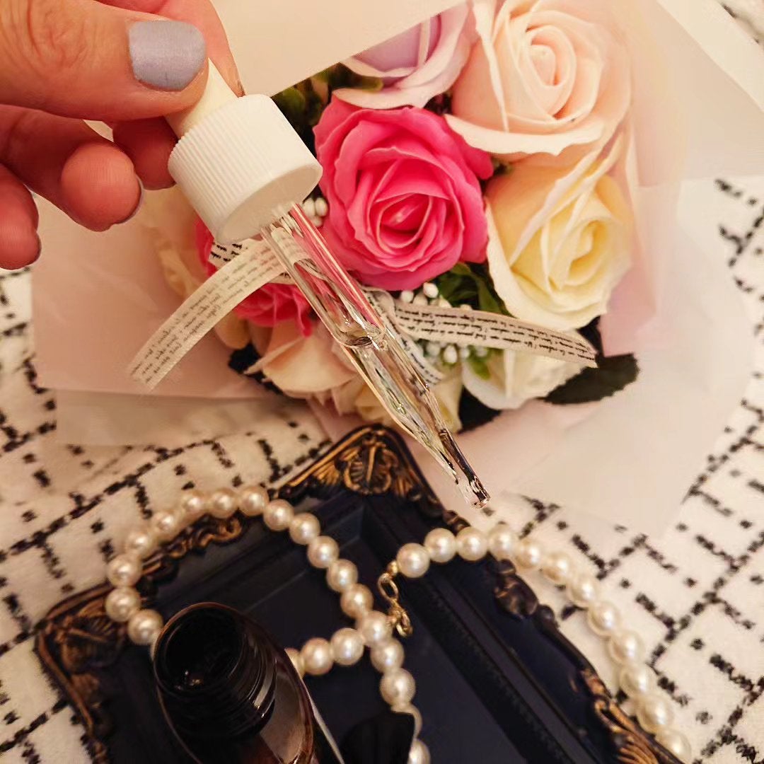 AZシリーズ アゼッフィト VCエッセンス/NIKI PITA/美容液を使ったクチコミ(4枚目)