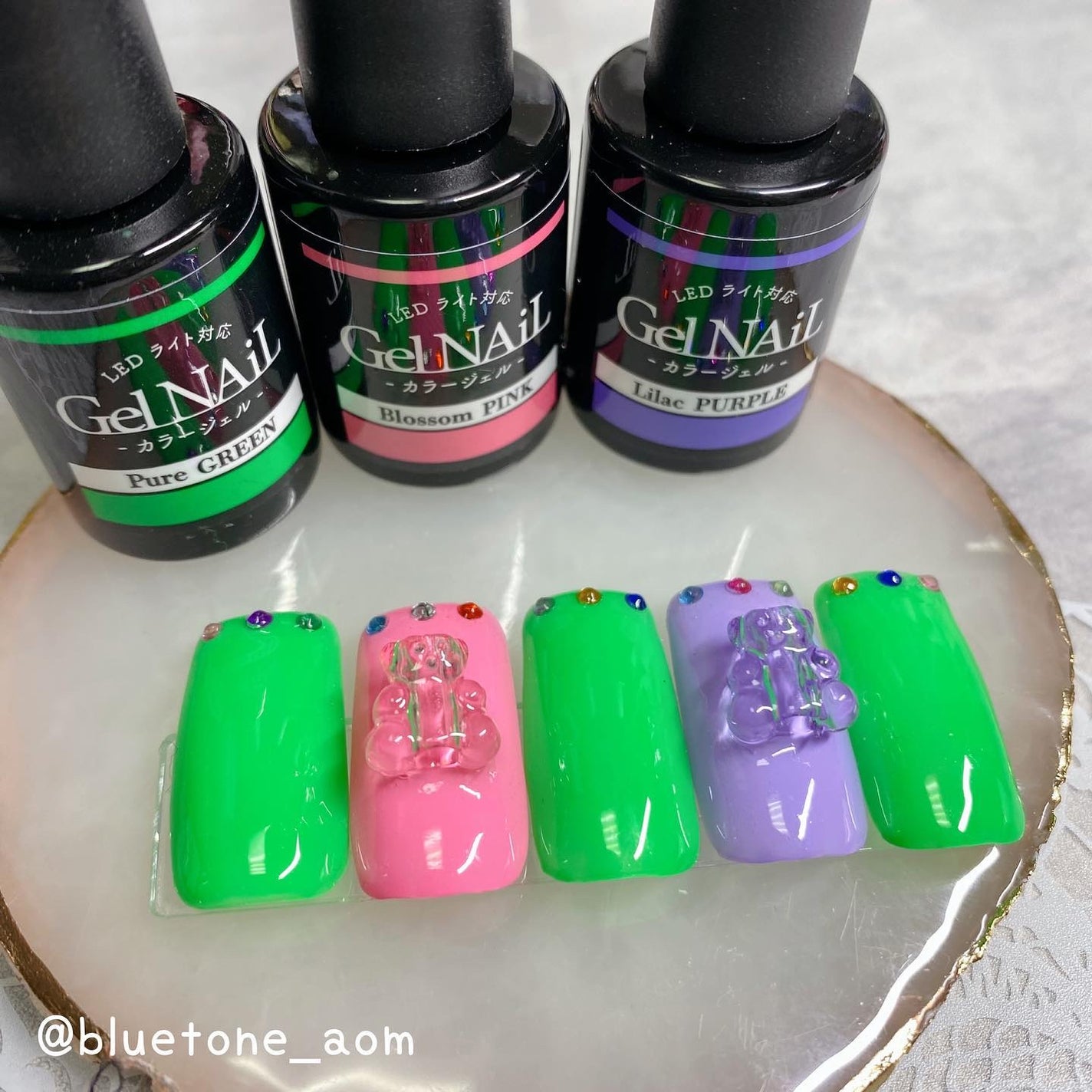 ジェルネイル(ライト対応)/セリア/ジェルネイルを使ったクチコミ(3枚目)